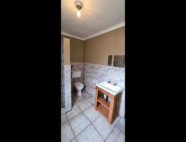 3 BEDROOM HOUSE FOR SALE IN VANDERBIJLPARK CE 2
